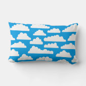 ふわふわの雲のパターン – 青009deaの白 ランバークッション (裏面)