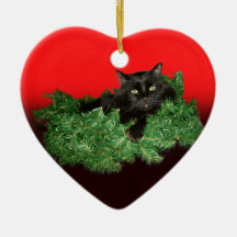 ふわふわの黒猫インクリスマスリース