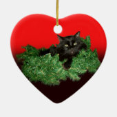 ふわふわの黒猫インクリスマスリース セラミックオーナメント (裏面)