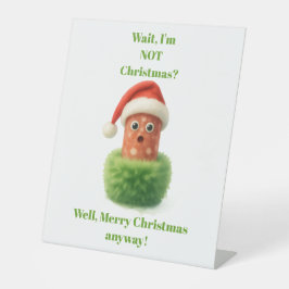 ふわふわグリーンのかわいいサラミのクリスマスサプライズ 台座サイン