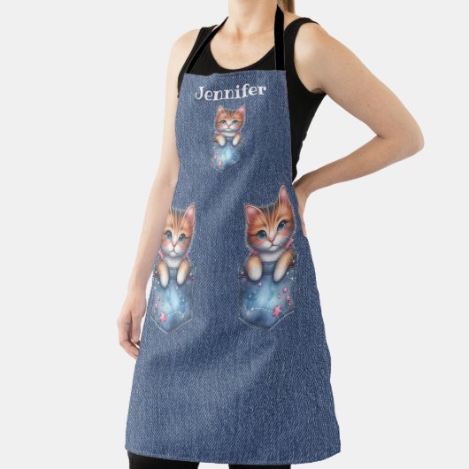 ふわふわピンクの鼻のタビーキャットオールオーバープリントエプロン エプロン (インサイチュ)