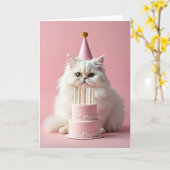 ふわふわ猫のピンク帽子の誕生日カード カード (黄色い花)