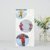 ふわふわ雪のタテ長ホリデーフォトカード (スタンド正面)
