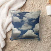 ふわふわ雲枕の美しい青空 クッション (ブランケット)