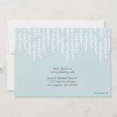 ふんわりとしたモダンな出産報告カード 案内状 (裏面)