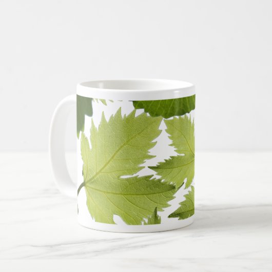 ぶどうつる植物グリーン葉ズ コーヒーマグカップ (正面左)