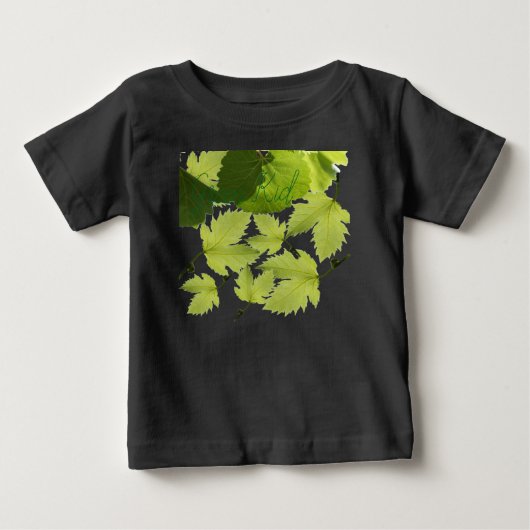 ぶどうつる植物グリーン葉ズ ベビーTシャツ (正面)