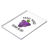 ぶどうの頭は似ている 面白い果物のしゃれ ノートブック (左側)