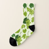 ぶどう及びぶどう葉の模様 ソックス (左外側)