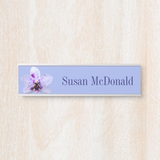 ぶら下がったな名札の青いピンクのインディゴの蘭 サインプレート (正面)
