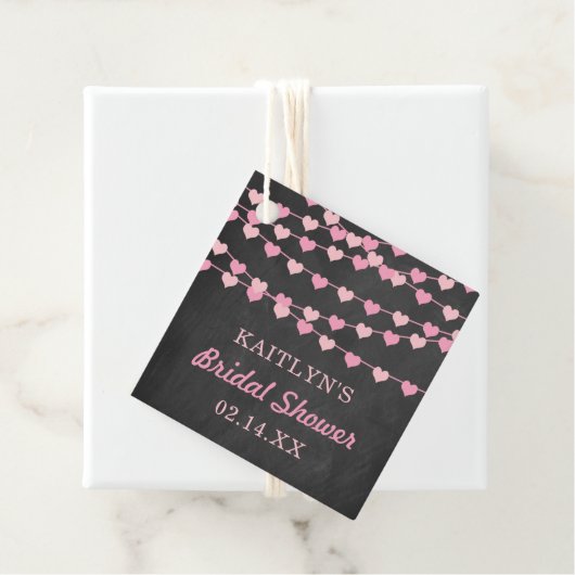 ぶら下がったのString Loveハートブライダルシャワー フェイバータグ (インサイチュ)