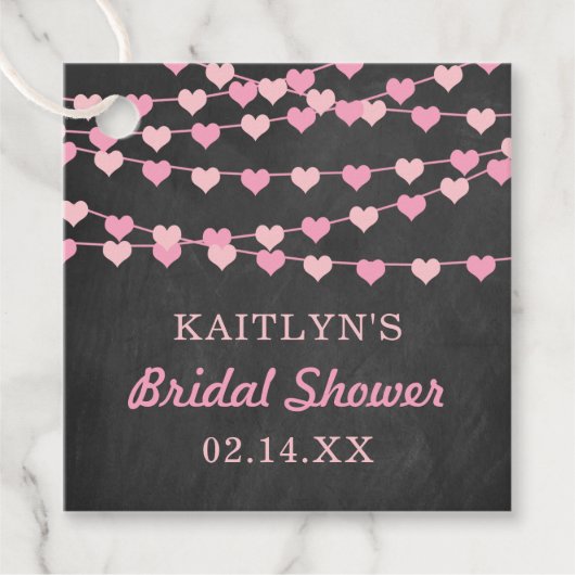 ぶら下がったのString Loveハートブライダルシャワー フェイバータグ (正面)