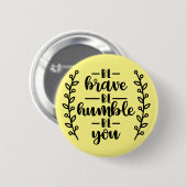 へりくだってご謙遜 –  缶バッジ (正面&裏面)