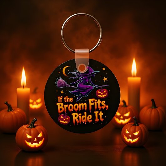 ほうきが合えば乗りな Halloween 魔女デザイン キーホルダー