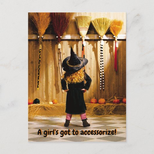 ほうきを選ぶ小さな魔女 インビテーションポストカード (正面)
