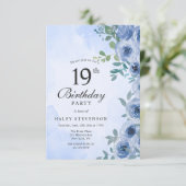 ほこりがかった青い水彩花のシックな19歳の誕生日 招待状 (スタンド正面)