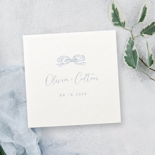 ほこりっぽいエレガント青い手引き弓の結婚音 スタンダードカクテルナプキン