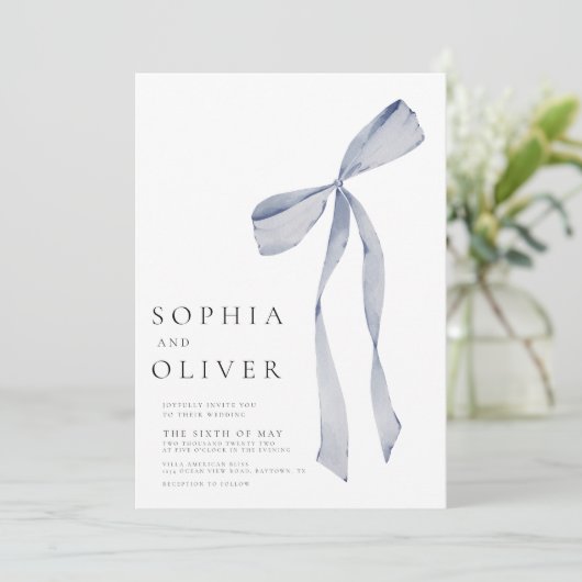 ほこりっぽいエレガント青い手引き弓結婚の 招待状 (スタンド正面)