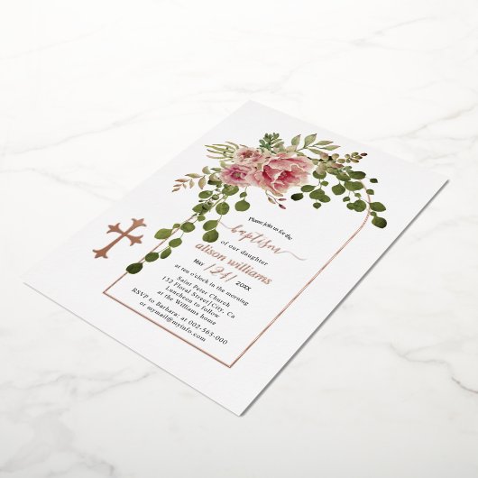 ほこりっぽいバラの花、アーチフローラバプテスマバラ金ゴールド 箔招待状 (回転した状態)