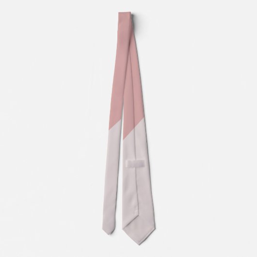 ほこりっぽいバラ赤面ピンク幾何学色ブロック ネクタイ (裏面)