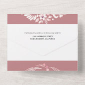 ほこりっぽいバラ、白いフローラガーランド、ハート結婚ズ オールインワン招待状 (裏面)