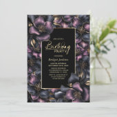 ほこりっぽいピンクとグレーのフローラ任意の年齢の誕生日パーティー 招待状 (スタンド正面)