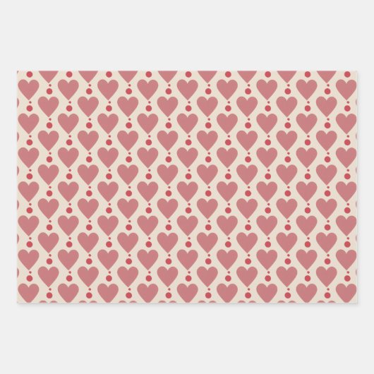 ほこりっぽいピンクのハートと赤いドットのクリームバレンタイン ラッピングペーパーシート (正面)