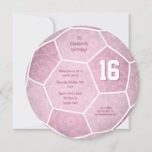 ほこりっぽいピンクサッカーをテーマにした誕生日パーティー 案内状