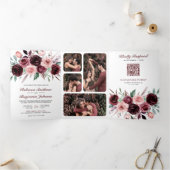 ほこりっぽいピンクバーガンディフローラQRコード結婚ズ 三つ折り招待状 (内部)