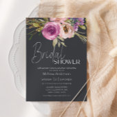 ほこりっぽいピンクパープルフローラ炭ブライダルシャワー 招待状