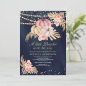 ほこりっぽいピンクローズパンプキンパンパスネイビーベビーシャワー 招待状 (スタンド正面)