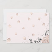 ほこりっぽいピンク色の濃い灰色の花々驚くべきブライダルシャワー 招待状 (裏面)