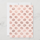 ほこりっぽいブルーとバラ金ゴールドフローラカップルのシャワー 招待状 (裏面)