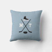 ほこりっぽいブルーアイスホッケークラシックス動揺してモノグラム クッション (裏面)