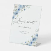 ほこりっぽいブルーアイボリーラブズスイートサイン 台座サイン (正面)