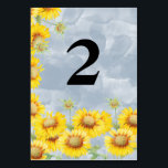 ほこりっぽいブルーウォーターカラーサンフラワーズモノグラム結婚ズ テーブルナンバー<br><div class="desc">このデザインは、素朴な黄色のヒマワリとスタイルモノグラムを持つ埃っぽい青い水の色の背景をモダン特徴としている。素朴な国のスタイル結婚のテーブル番号のデザインと要素モダン。マッチング結婚式招待状や他の文房具も用意。各テーカスタマイズブルの番号と購入は、必要なテーブル番号の数に応じて個別に行う。</div>