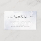 ほこりっぽいブルーウォーター色のフローラウェディングレセプション エンクロージャーカード (正面)