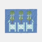 ほこりっぽいブルーターコイズトピアリーバードスロー フリースブランケット (正面(横))