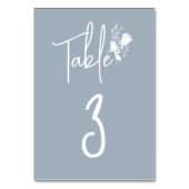 ほこりっぽいブルーテーブルカードに白いバラ テーブルナンバー (裏面)