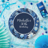 ほこりっぽいブルーネイビーフラワーズ50誕生日 ペーパープレート (パーティー)