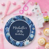 ほこりっぽいブルーネイビーフラワーズ50誕生日 ペーパープレート (パーティー)