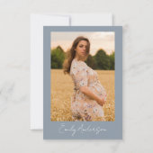 ほこりっぽいブルーフォトワイルドフラワーベビーイン開花シャワー 招待状 (裏面)