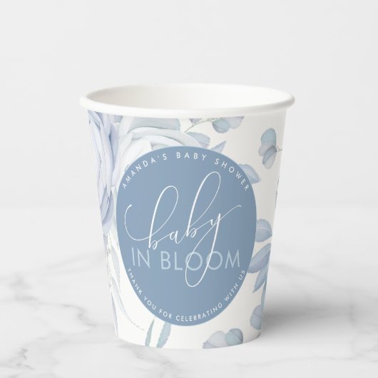 ほこりっぽいブルーフローラベビーイン開花ベビーシャワー 紙コップ (正面)