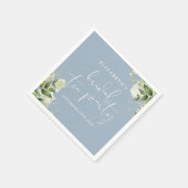 ほこりっぽいブルーフローラ緑のスクリプトブライダル茶パーティー スタンダードカクテルナプキン (角)