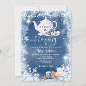 ほこりっぽいブルーベビーが赤ちゃんシャワーのクリスマスを醸造している 招待状 (正面)