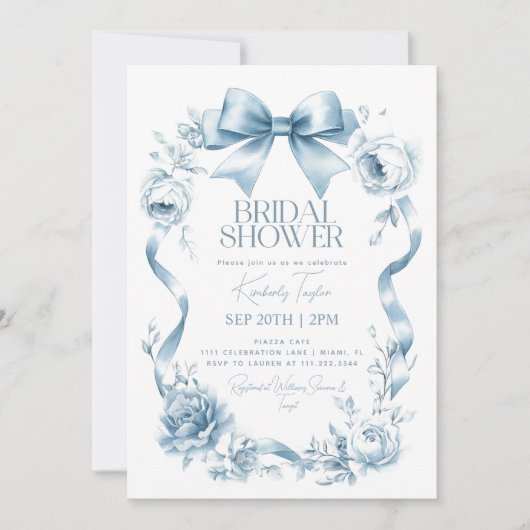 ほこりっぽいブルーボウリボンフローラ花ブライダルシャワー 招待状 (正面)