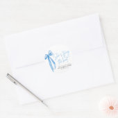 ほこりっぽいブルーボウ結び目ブライダルシャワー ラウンドシール (封筒)