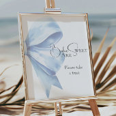 ほこりっぽいブルーボウ赤ちゃんシャワーベビーは甘い ポスター