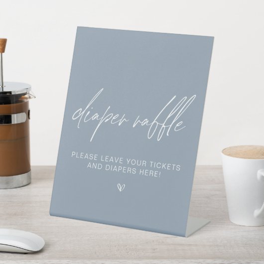 ほこりっぽいブルーミニマリストシャワーおむつラッフル 台座サイン (インサイチュ)