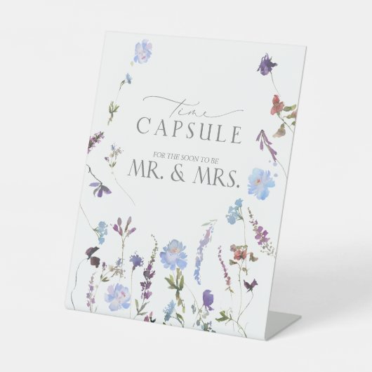 ほこりっぽいブルーワイルドフラワータイムカプセル台座のサイン 台座サイン (正面)